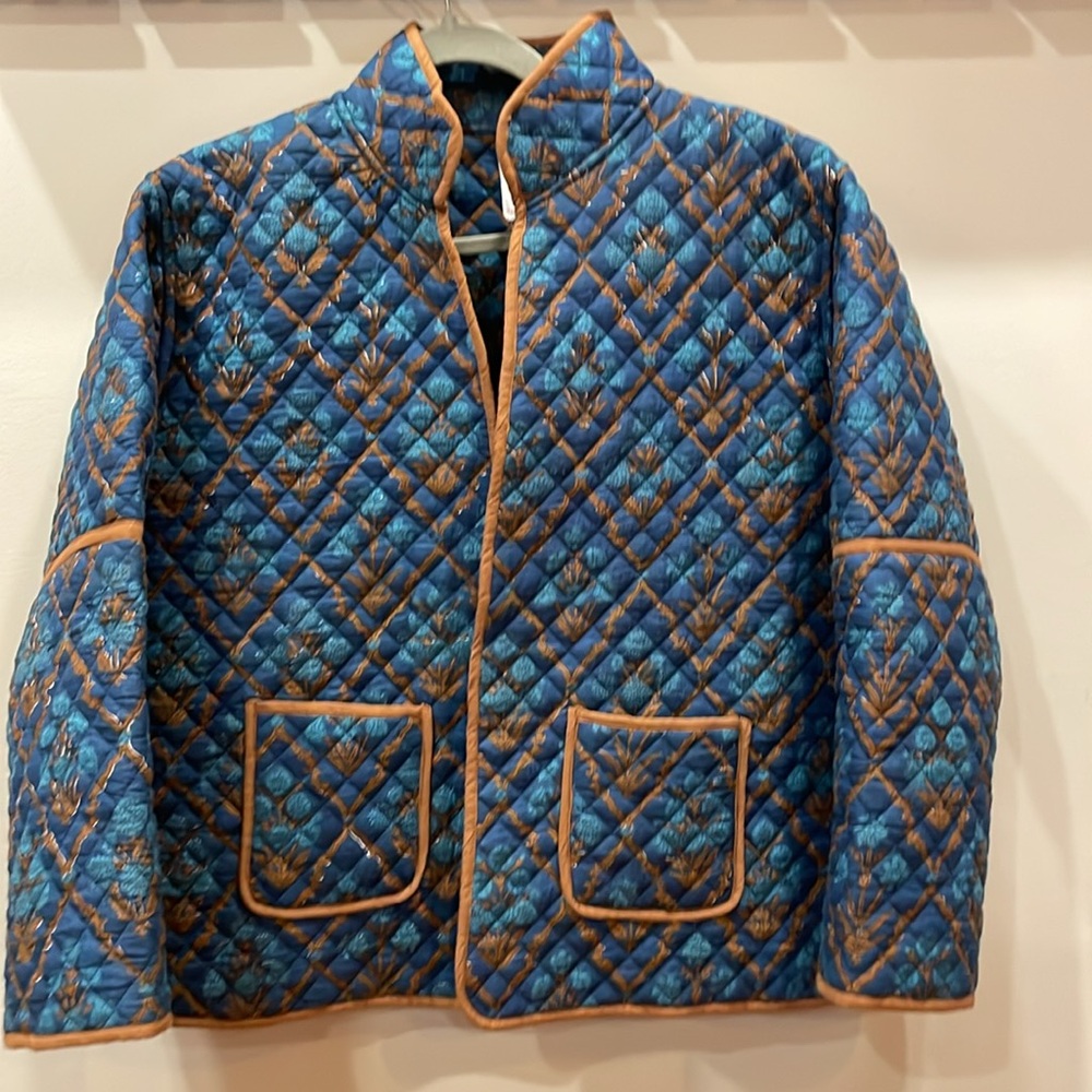 Quilted jacket! Blue and brown pattern